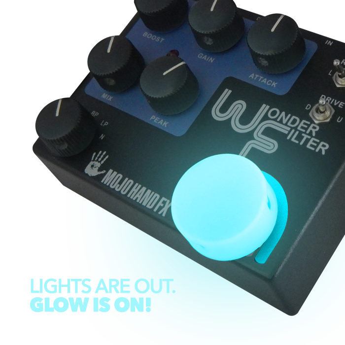 barefoot buttons glowcaps - light blue – Image 4