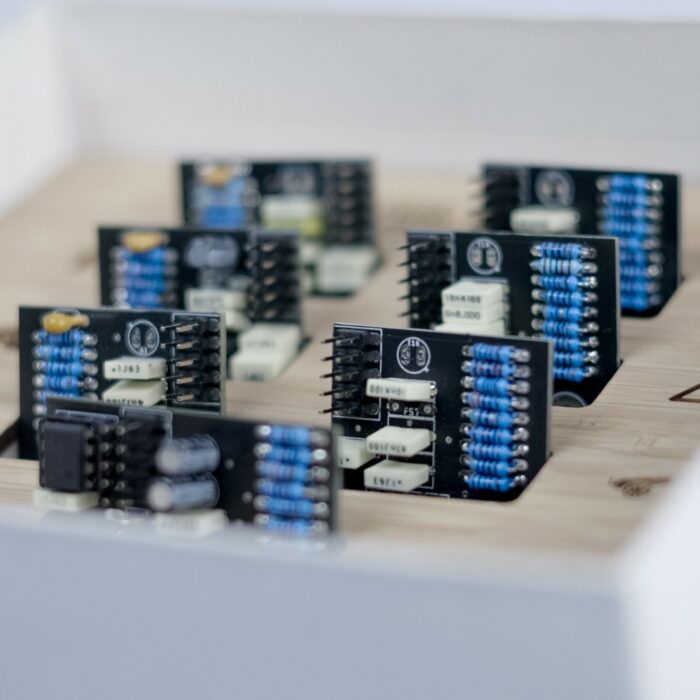 Full-story-collector-packaging